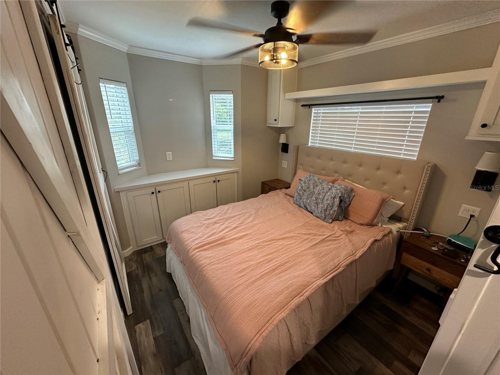 Image 11 of 43 For 16540 Sunshine Avenue