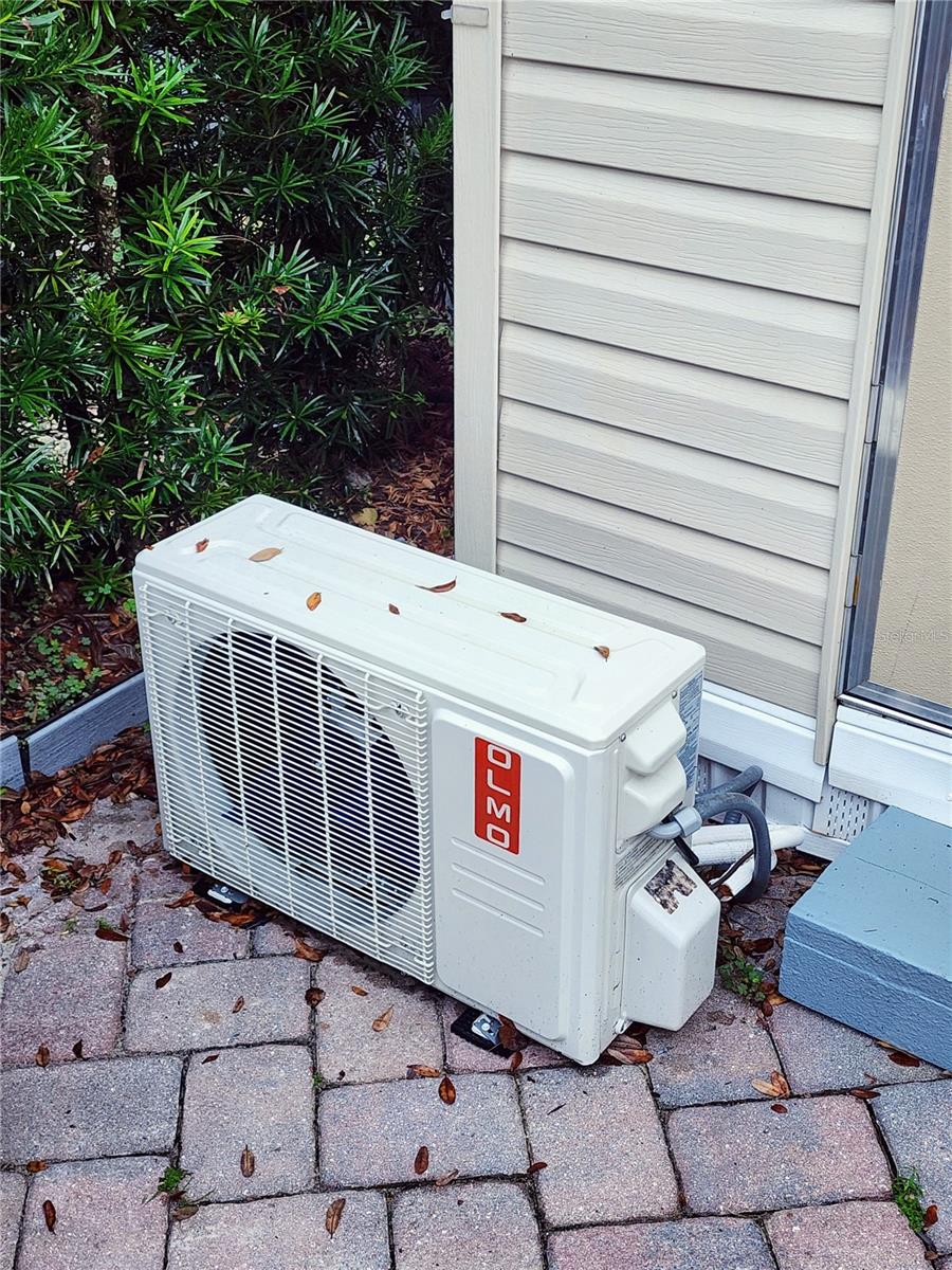 Image 25 of 43 For 16540 Sunshine Avenue