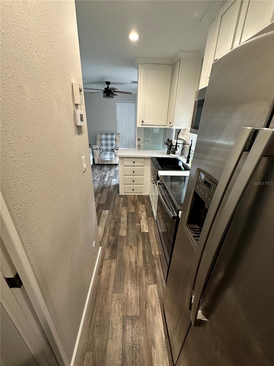 Image 6 of 43 For 16540 Sunshine Avenue