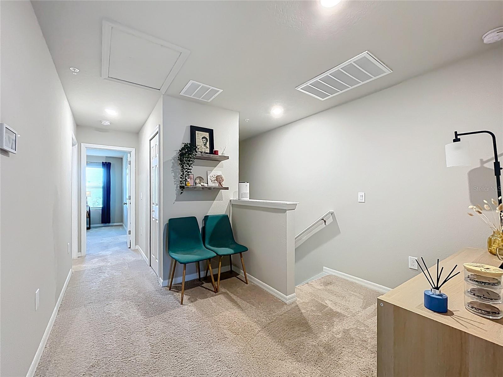 Image 22 of 58 For 1045 Desert Candle Drive