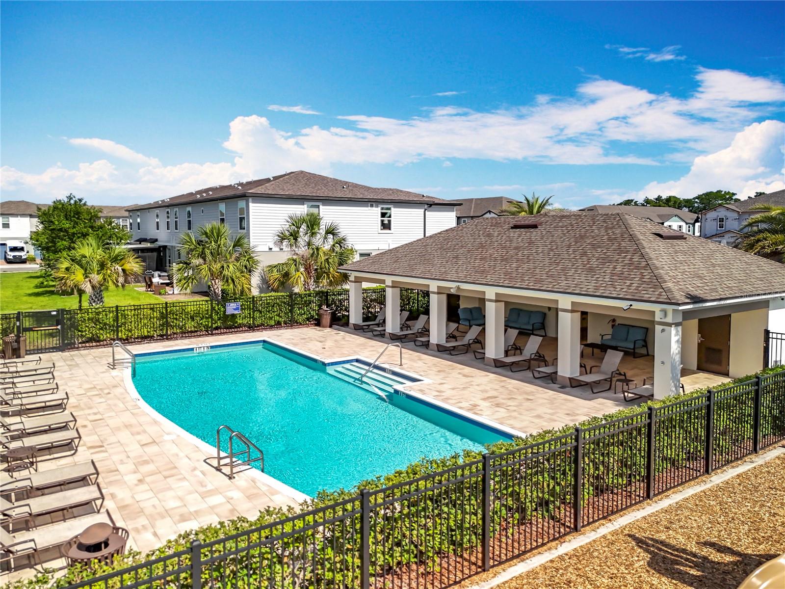 Image 52 of 58 For 1045 Desert Candle Drive