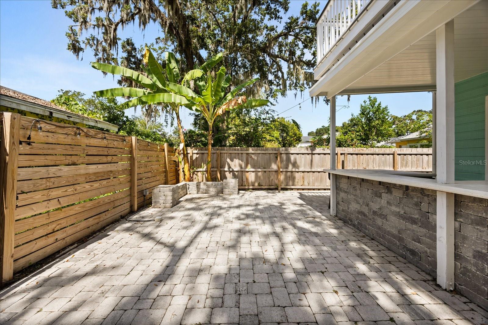 Image 31 of 46 For 748 Altaloma Avenue