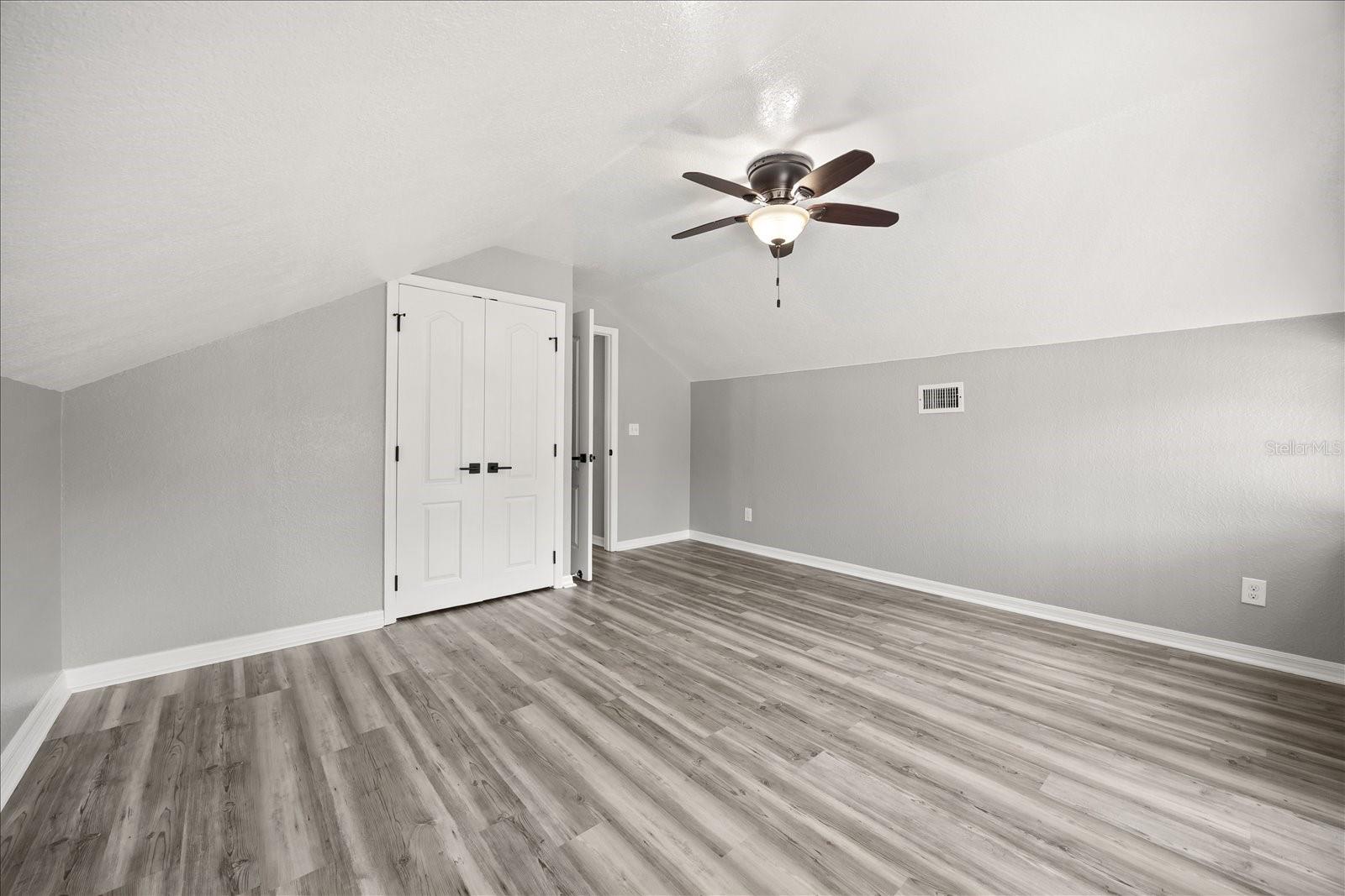 Image 5 of 46 For 748 Altaloma Avenue