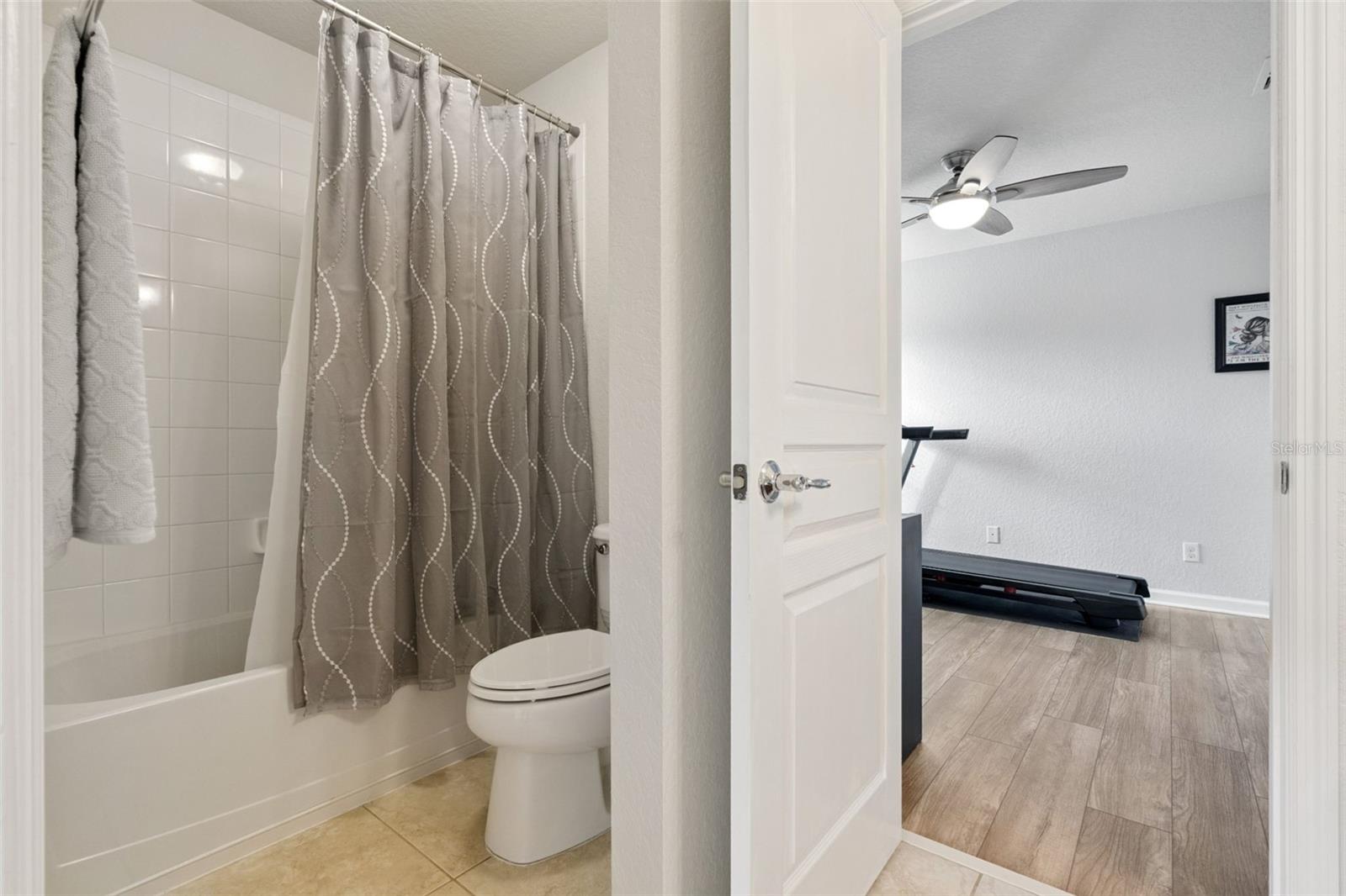 Image 40 of 62 For 7522 Derexa Drive