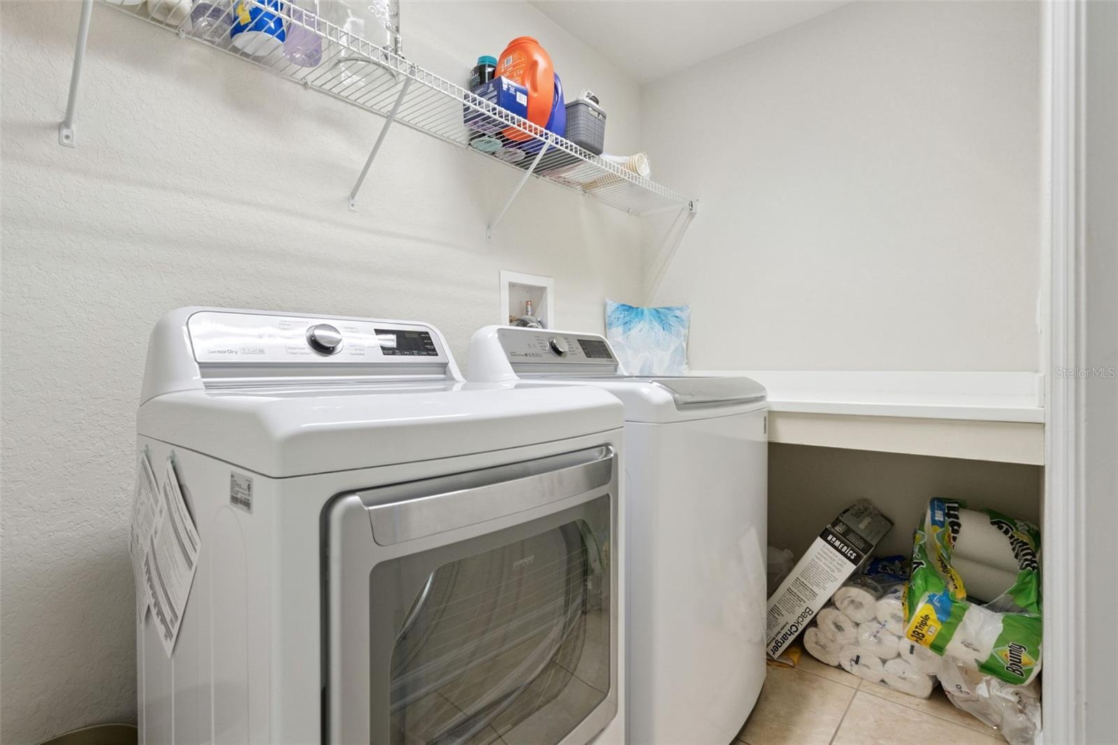 Image 44 of 62 For 7522 Derexa Drive