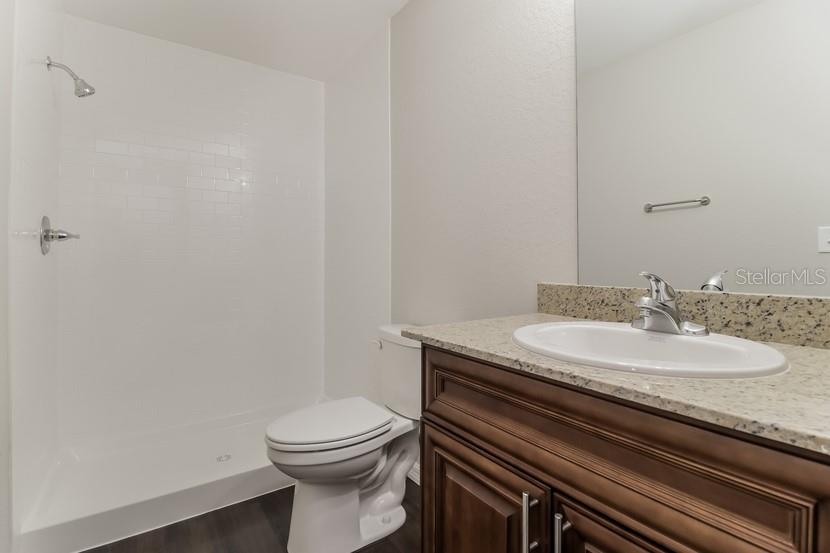 Image 10 of 16 For 2642 165th Street Road