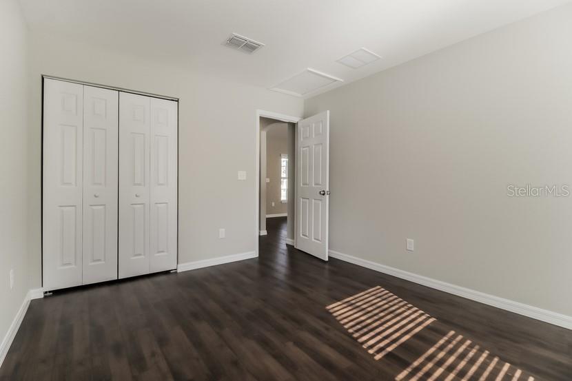 Image 12 of 16 For 2642 165th Street Road