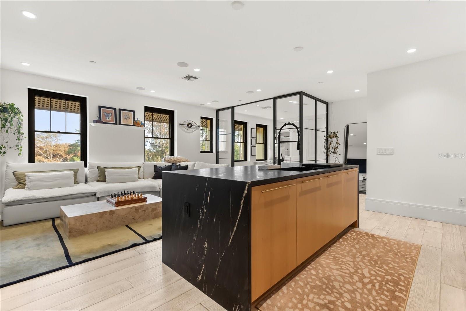 Image 9 of 49 For 1602 Alabama Drive 403