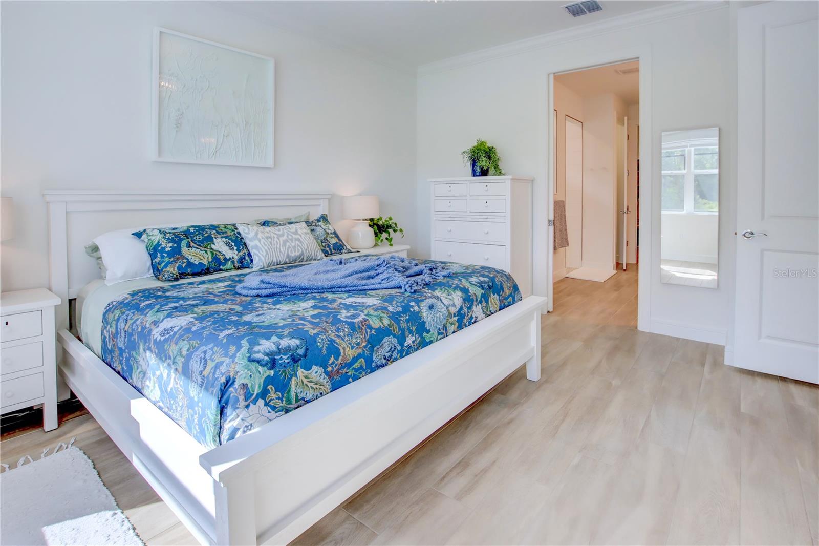 Image 20 of 52 For 6364 Snow Tree Lane