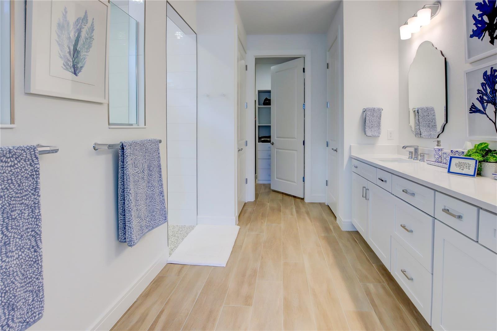 Image 25 of 52 For 6364 Snow Tree Lane