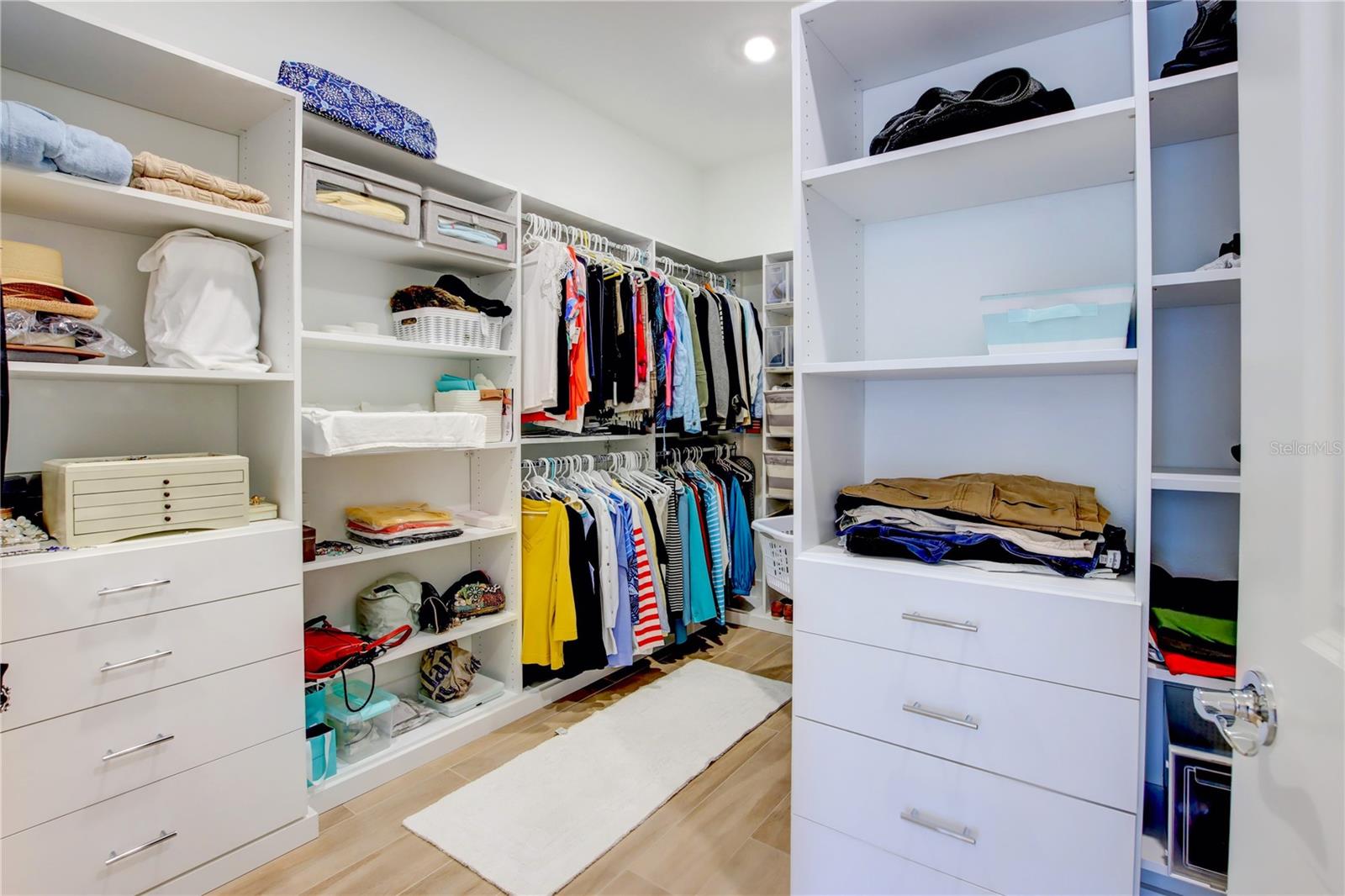 Image 26 of 52 For 6364 Snow Tree Lane