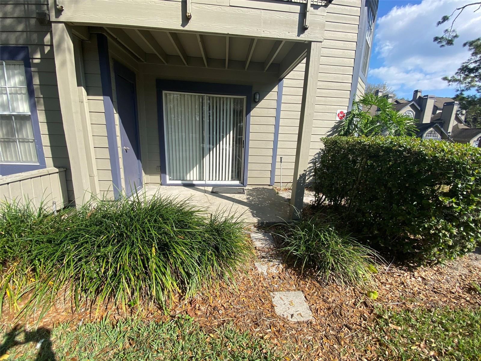 Image 17 of 17 For 962 Newcastle Circle 100