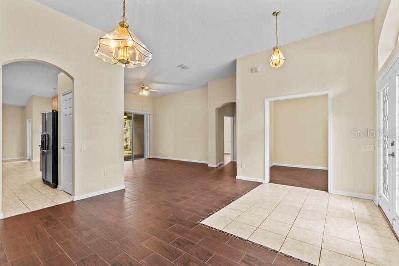 Image 20 of 29 For 1881 Pine Bay Drive