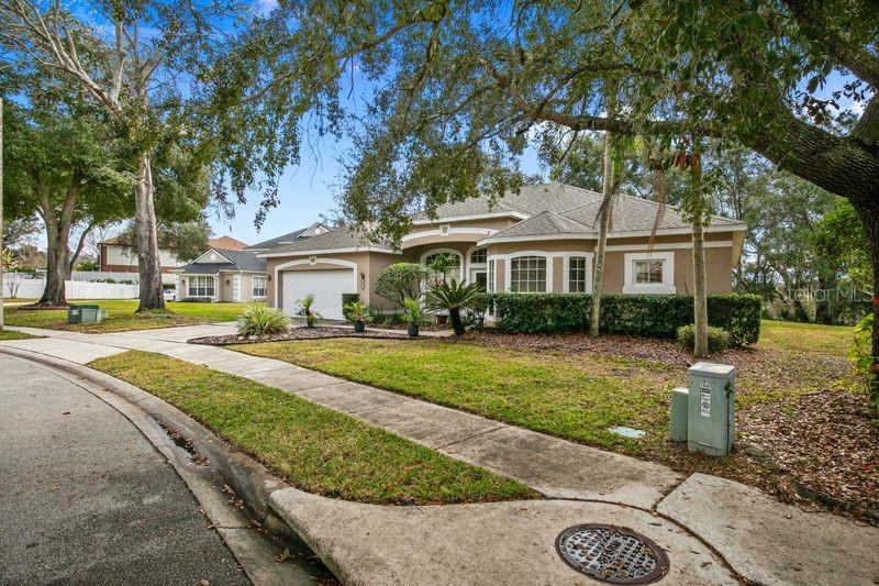 Image 25 of 29 For 1881 Pine Bay Drive