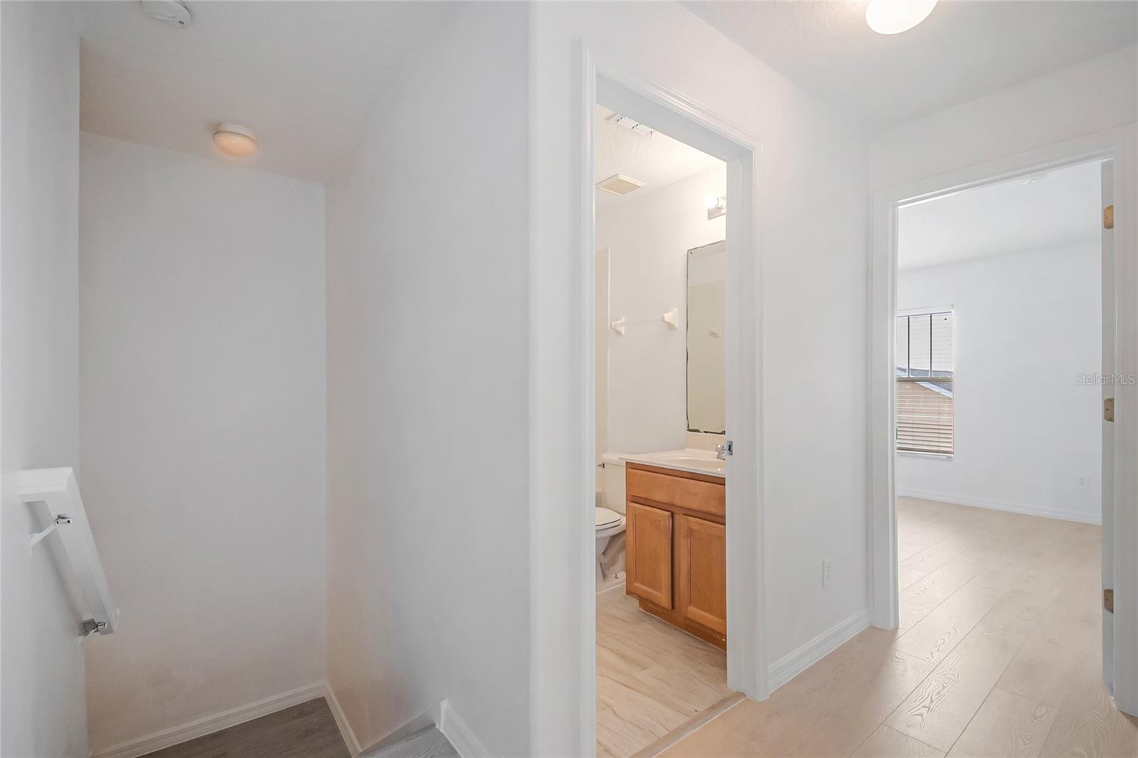 Image 19 of 39 For 2018 Cypress Bay Boulevard