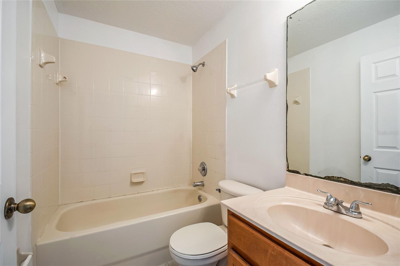 Image 21 of 39 For 2018 Cypress Bay Boulevard