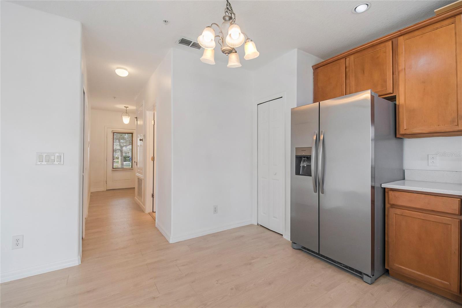 Image 4 of 39 For 2018 Cypress Bay Boulevard