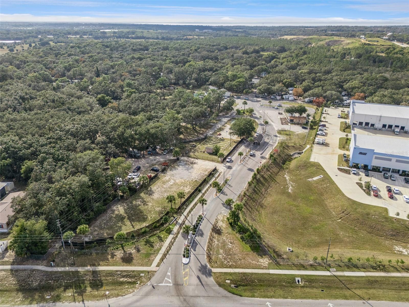 Image 37 of 52 For 3000 Clarcona Road 2914