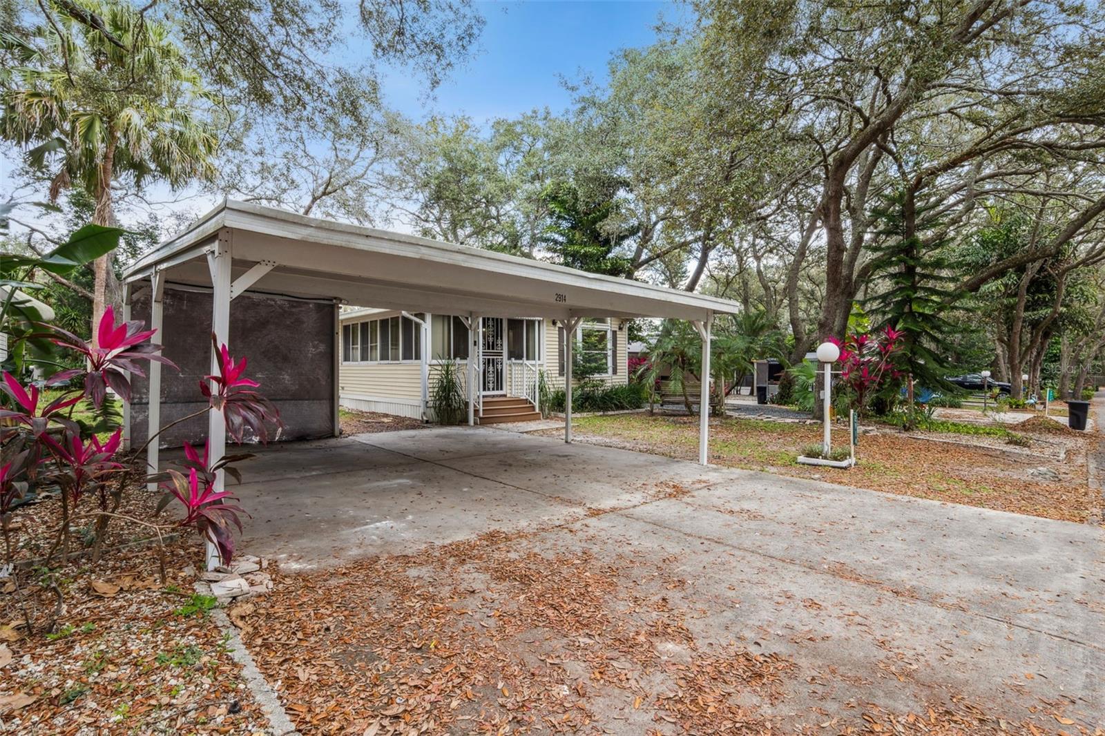 Image 4 of 52 For 3000 Clarcona Road 2914