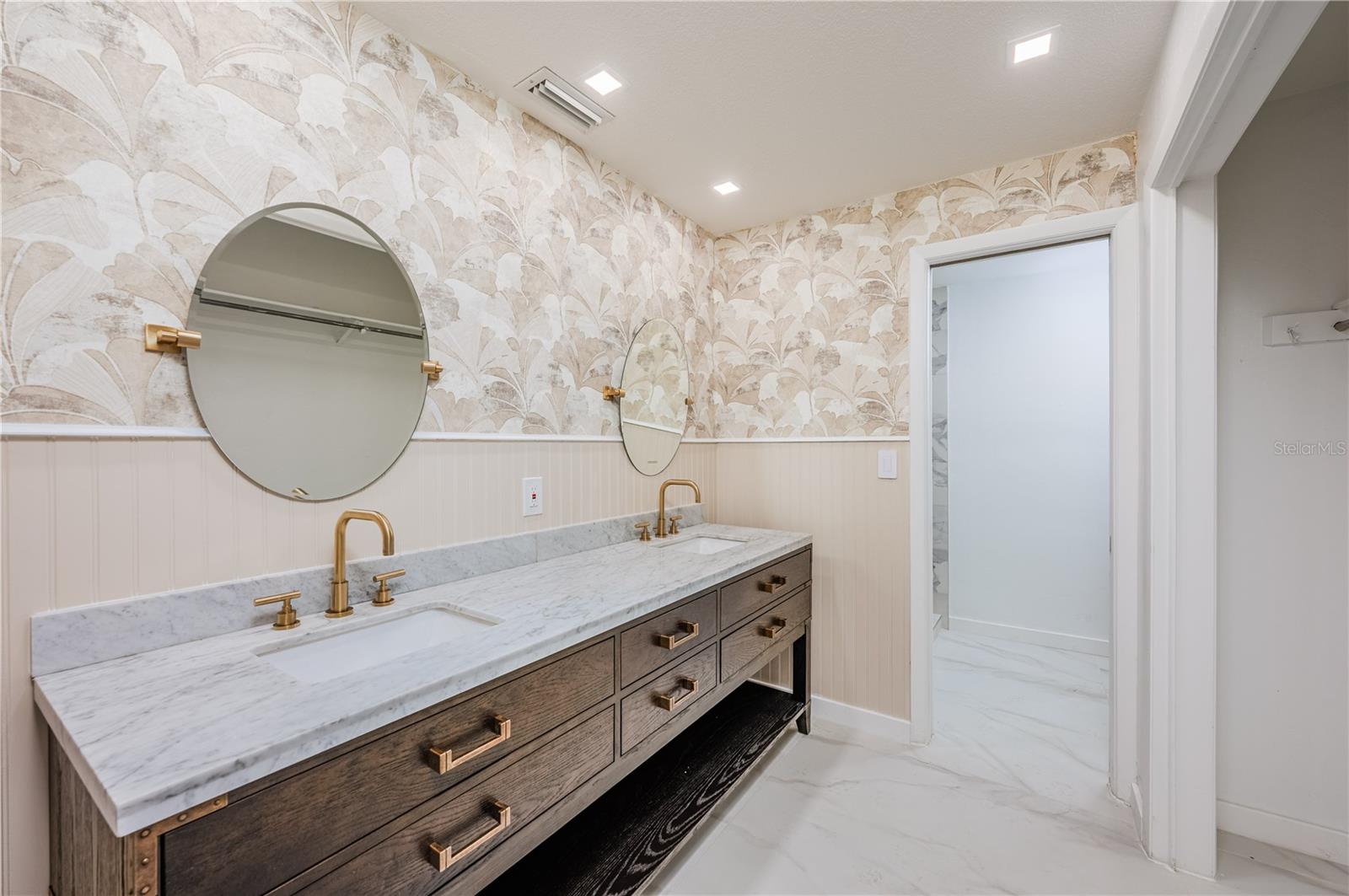 Image 20 of 36 For 618 Santa Margerita Lane