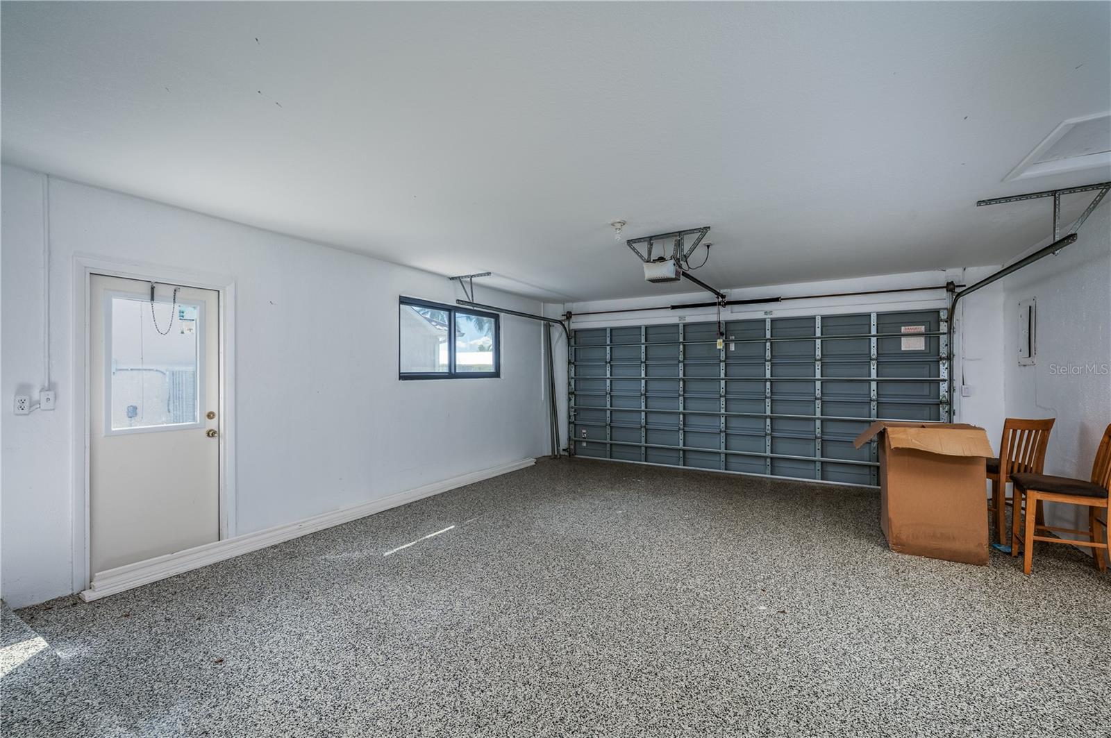 Image 22 of 36 For 618 Santa Margerita Lane