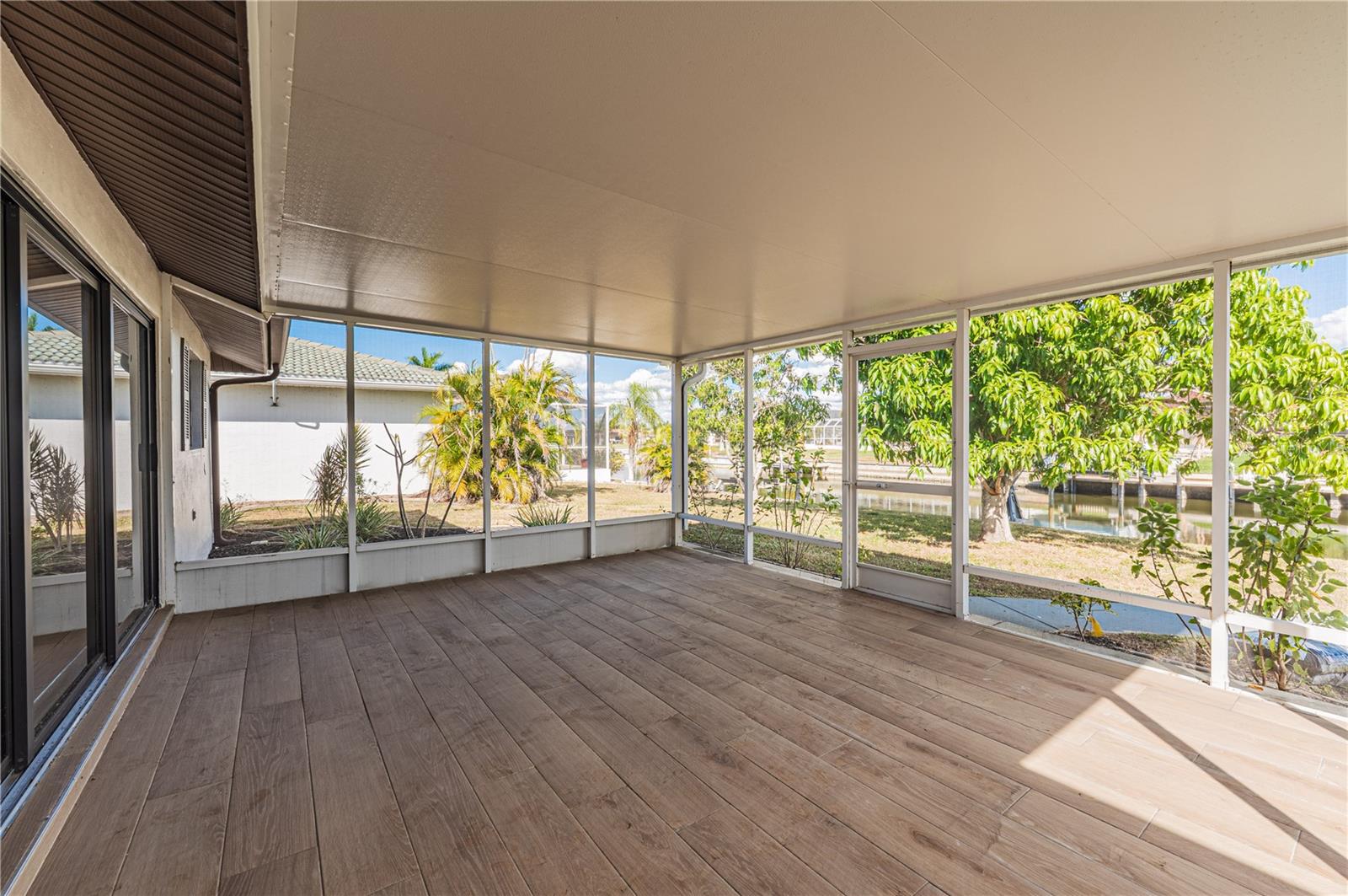 Image 25 of 36 For 618 Santa Margerita Lane