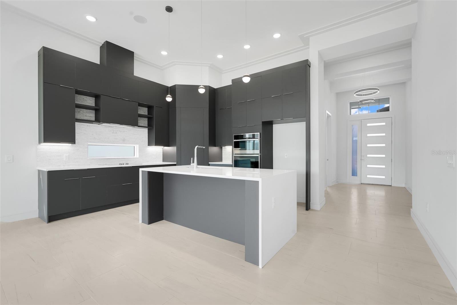 Image 13 of 48 For 3048 Kensington Avenue