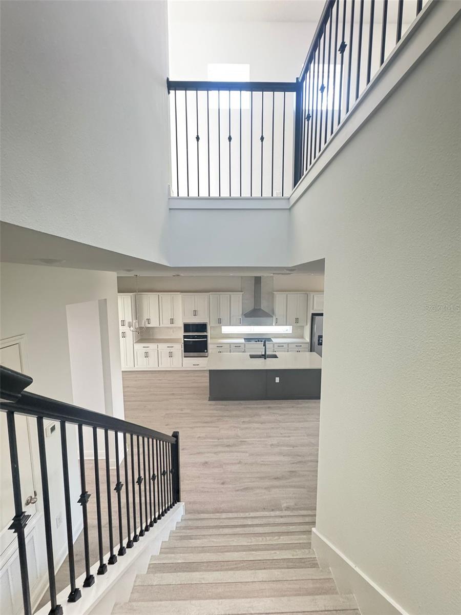 Image 8 of 31 For 10162 Peebles Street