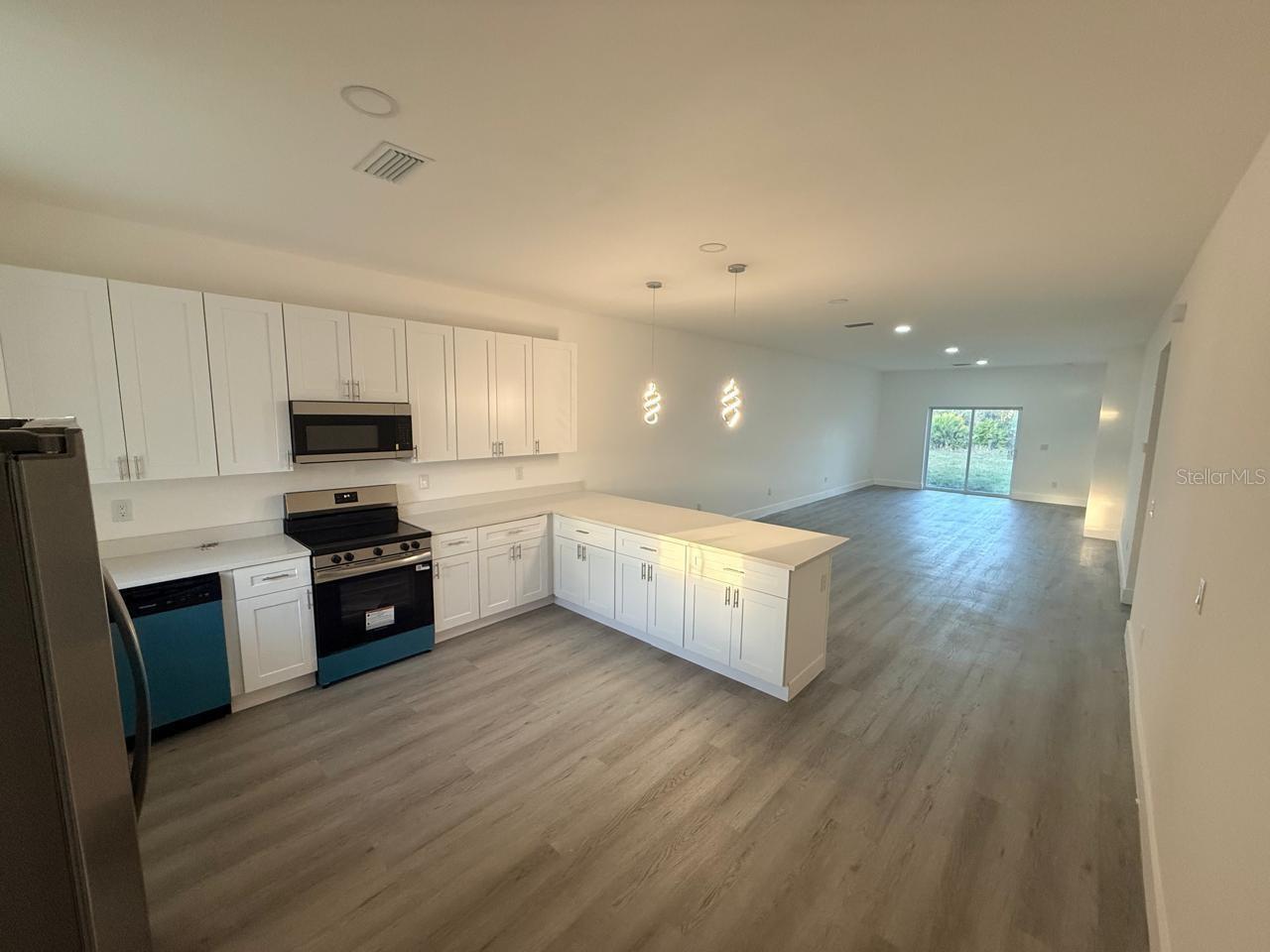 Image 6 of 24 For 5303 Pebble Beach Drive