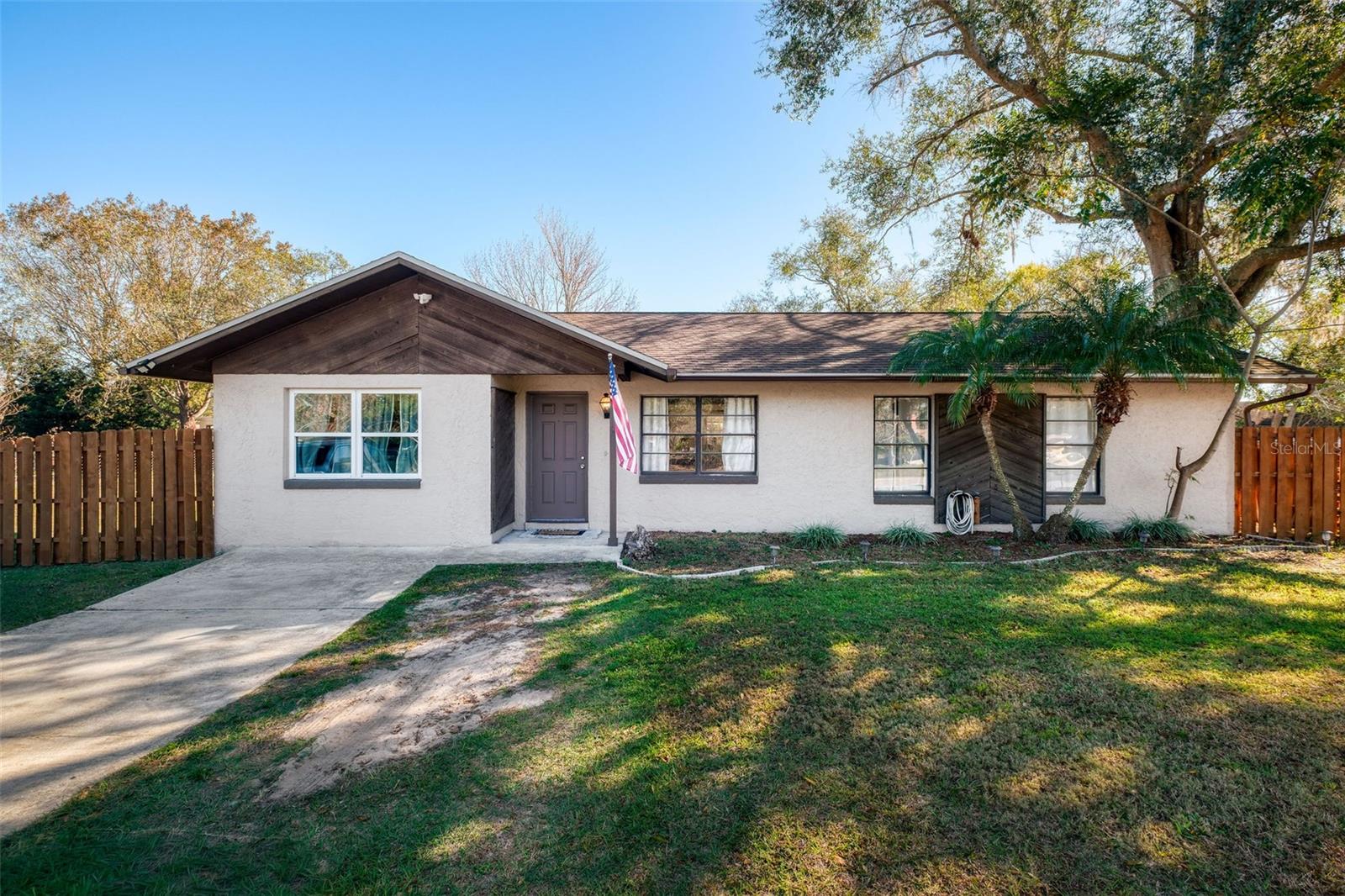 Image 2 of 33 For 1747 Bonneville Drive