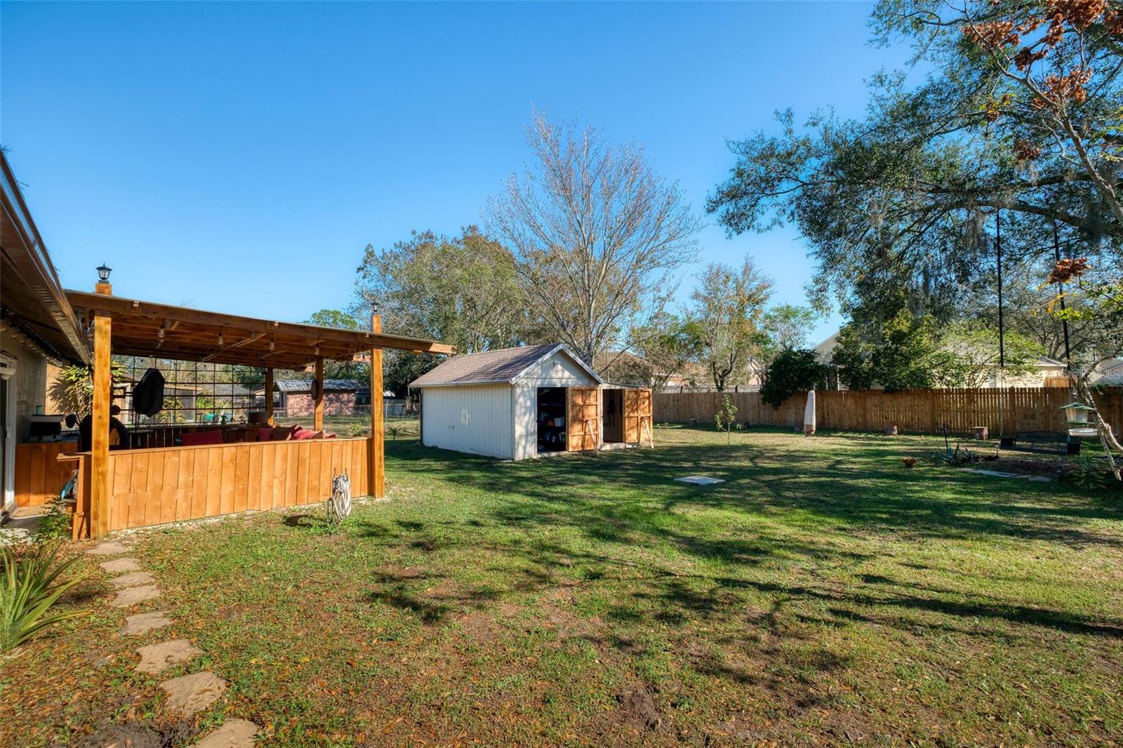 Image 25 of 33 For 1747 Bonneville Drive