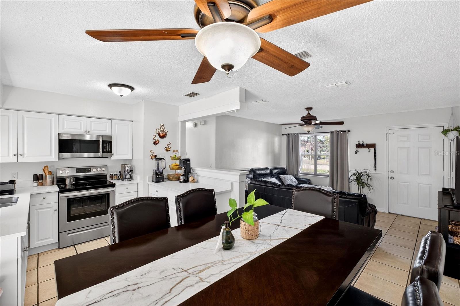 Image 8 of 33 For 1747 Bonneville Drive