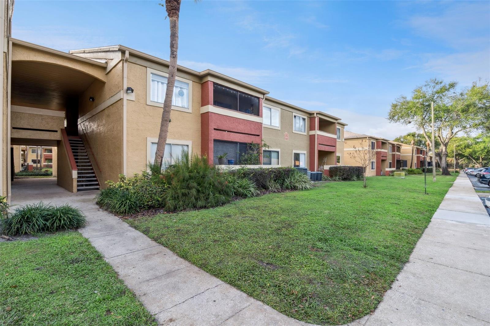 Image 2 of 29 For 644 Kenwick Circle 204