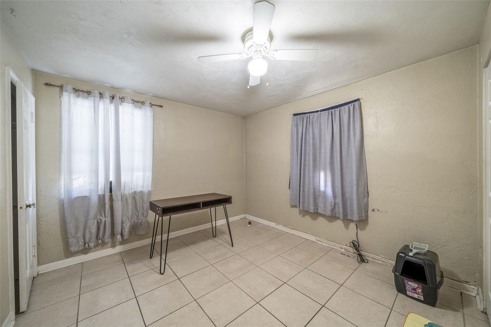 Image 28 of 41 For 708 Saint Clair Abrams Avenue