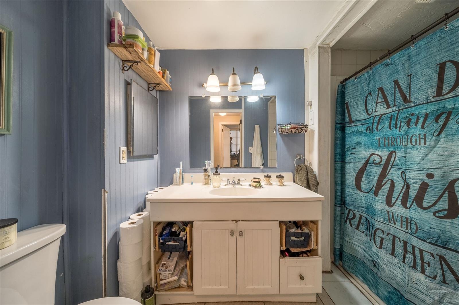 Image 6 of 41 For 708 Saint Clair Abrams Avenue