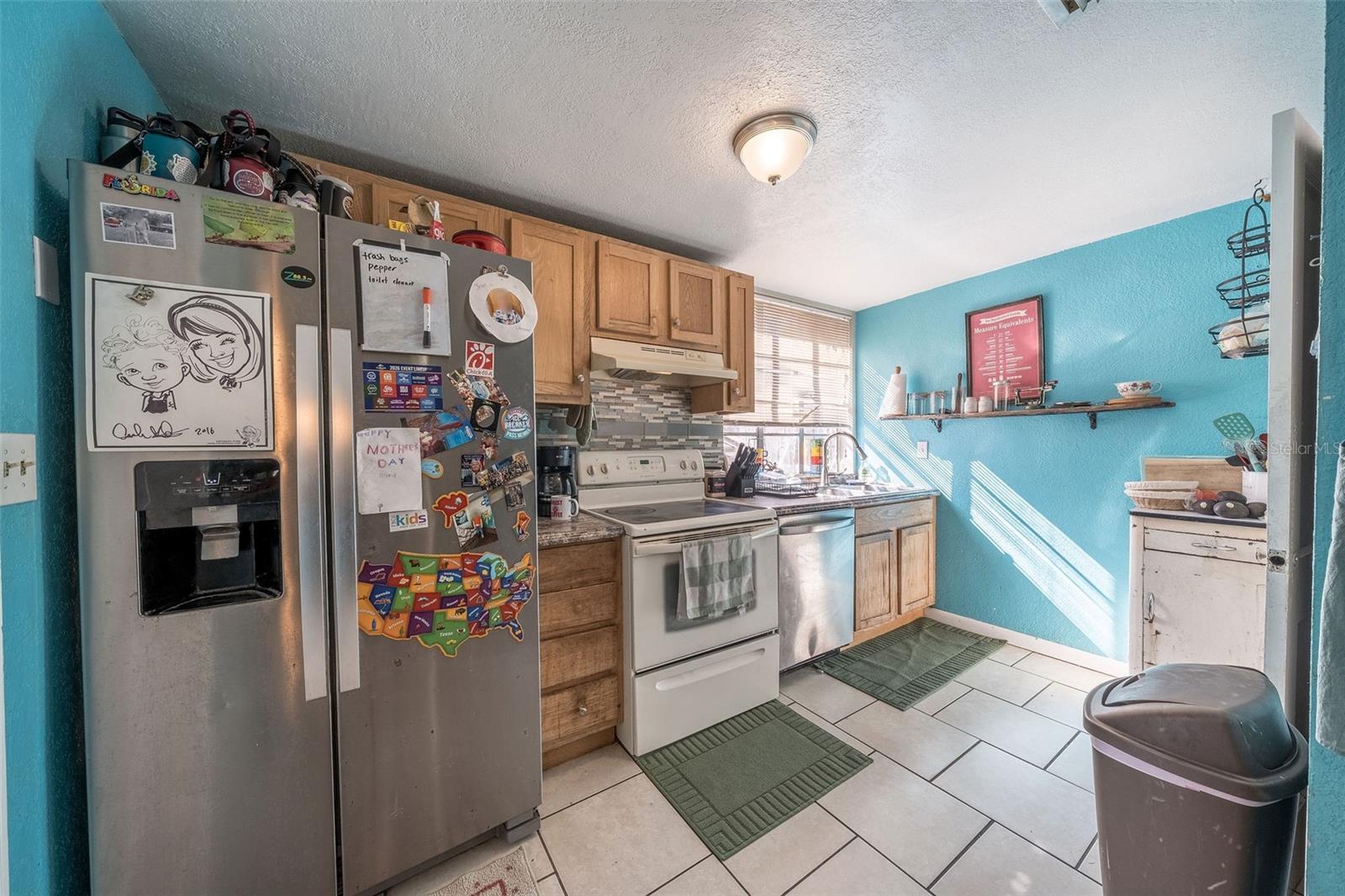 Image 7 of 41 For 708 Saint Clair Abrams Avenue