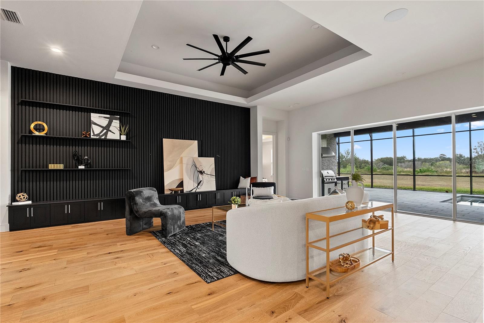 Image 10 of 51 For 6087 Fabers Oak Place