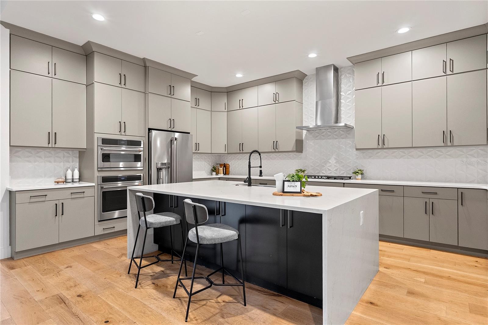 Image 15 of 51 For 6087 Fabers Oak Place