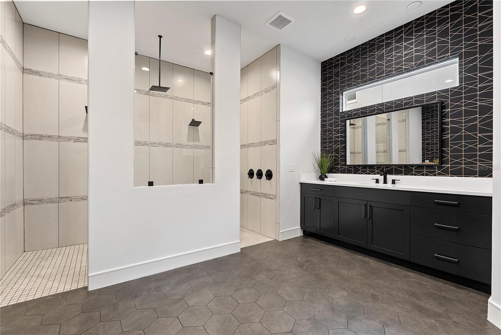 Image 21 of 51 For 6087 Fabers Oak Place