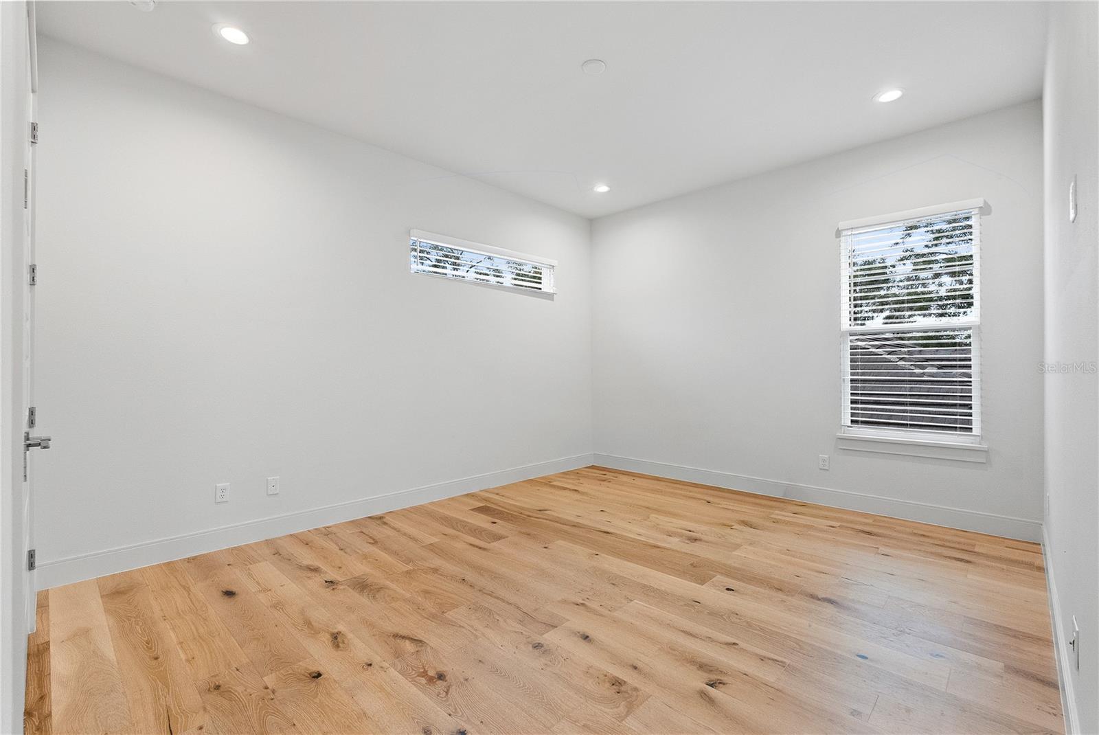 Image 39 of 51 For 6087 Fabers Oak Place