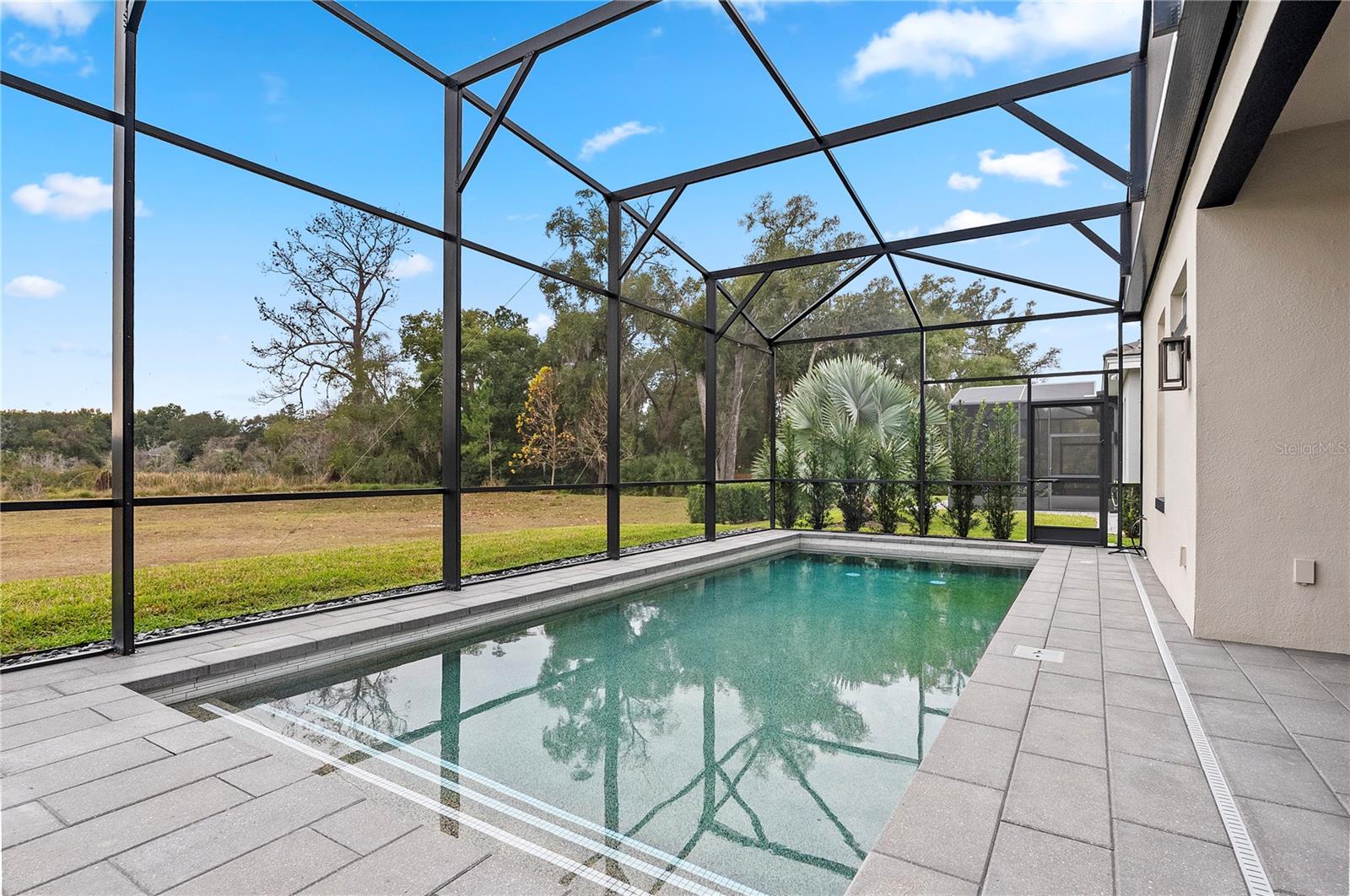 Image 43 of 51 For 6087 Fabers Oak Place