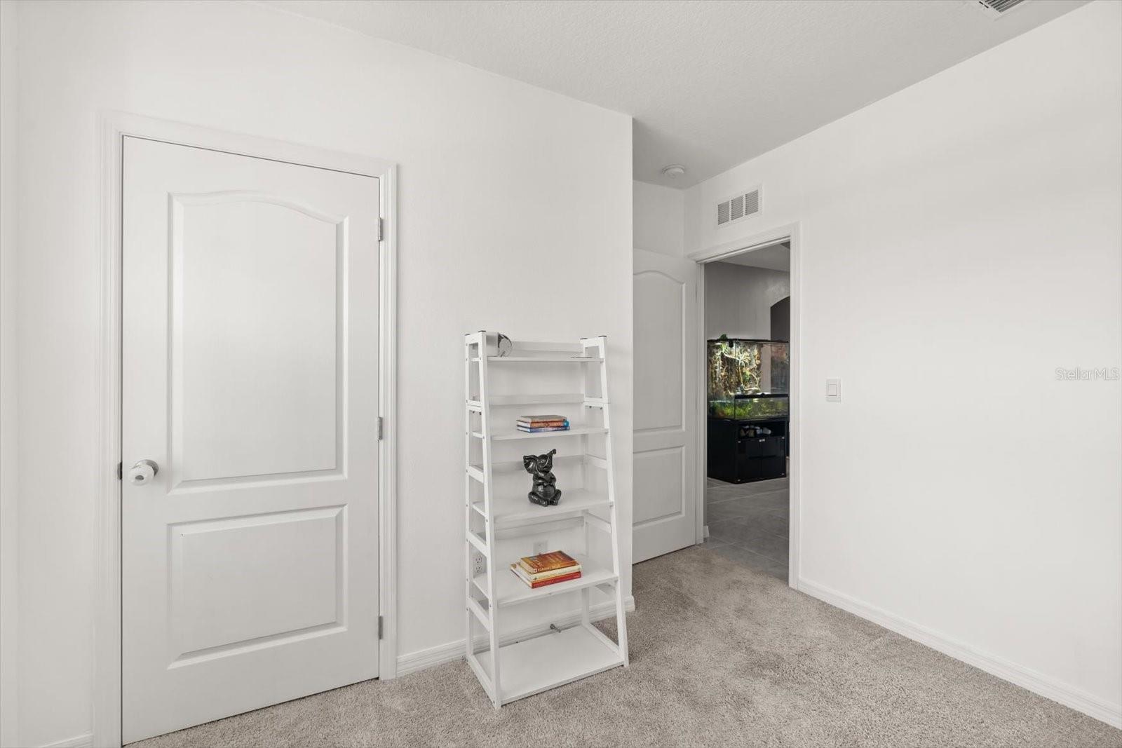 Image 14 of 41 For 5247 Mahogany Drive