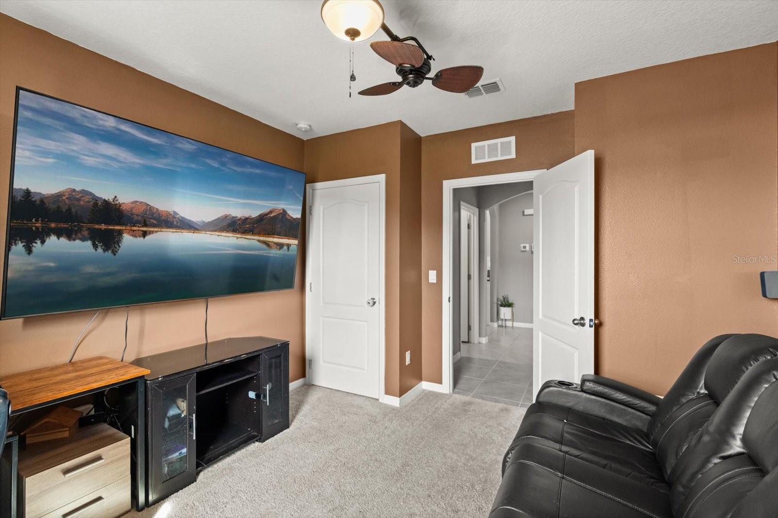 Image 20 of 41 For 5247 Mahogany Drive