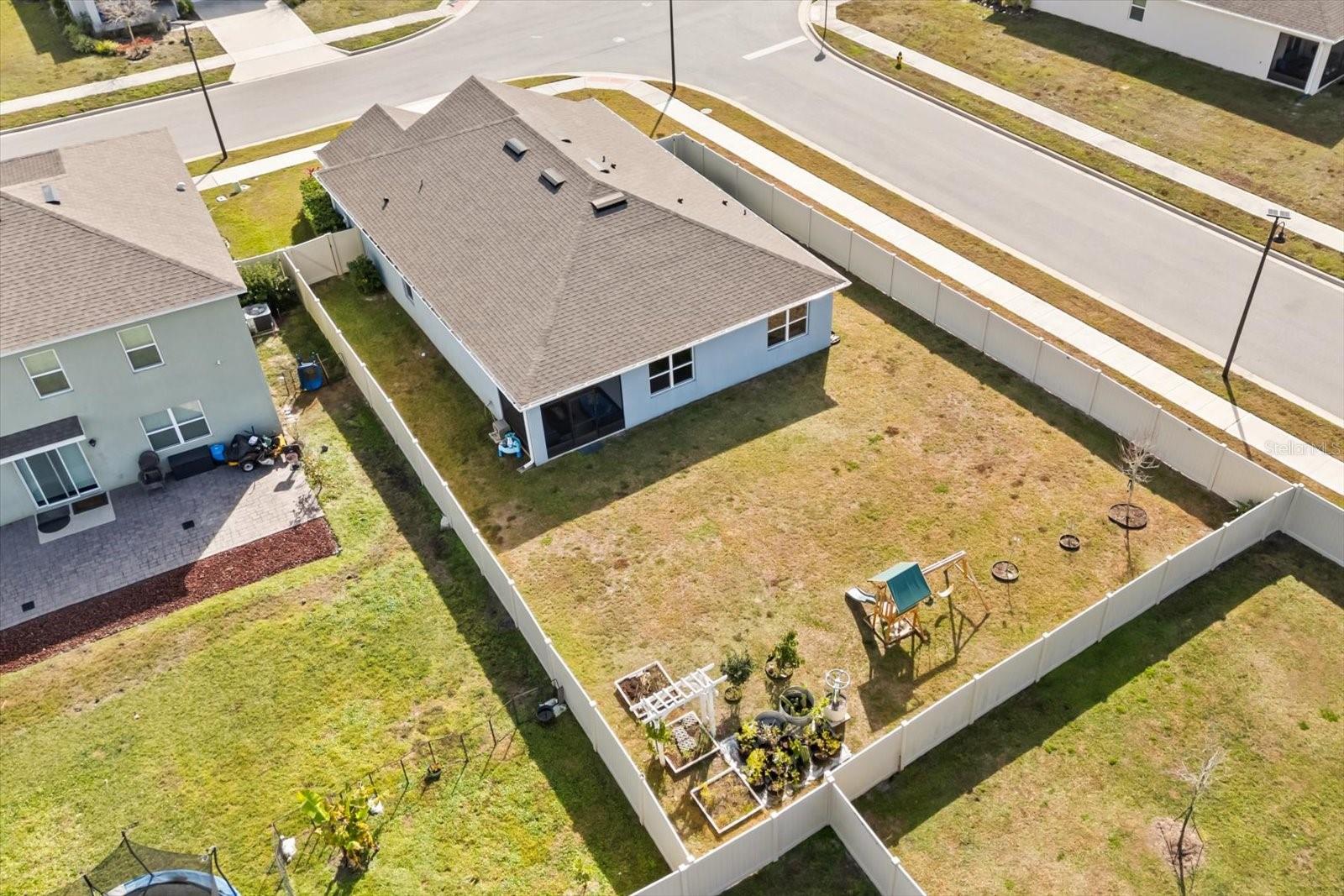 Image 29 of 41 For 5247 Mahogany Drive