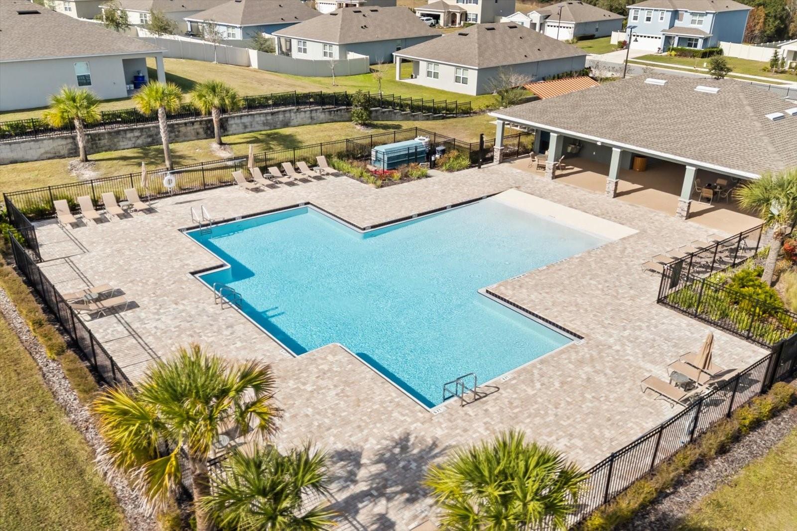 Image 36 of 41 For 5247 Mahogany Drive