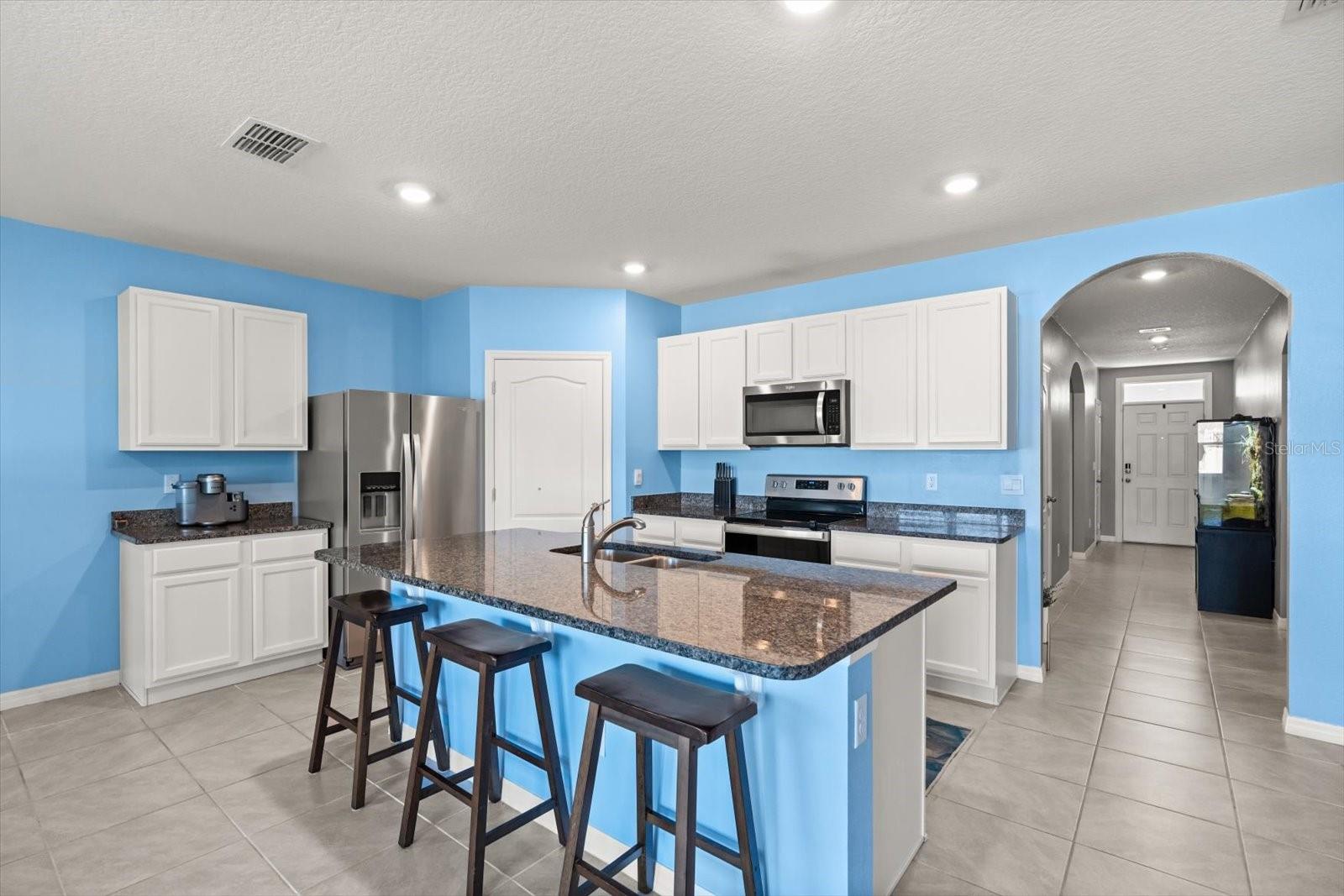 Image 8 of 41 For 5247 Mahogany Drive