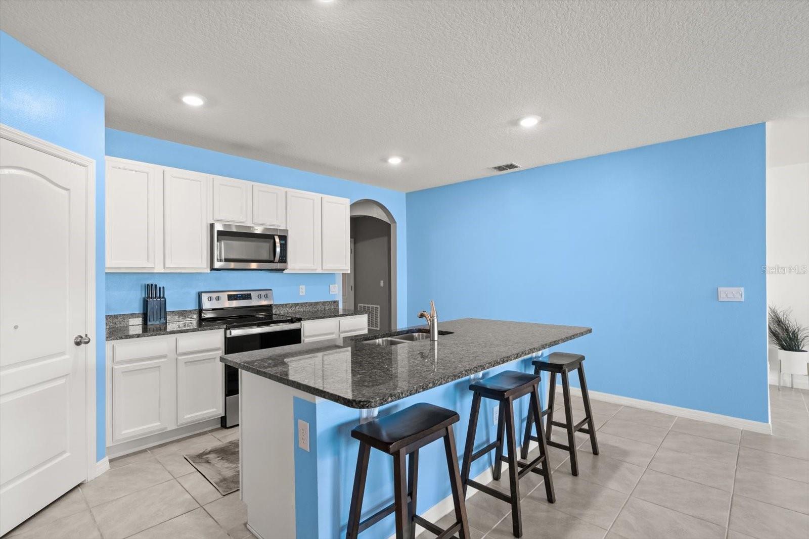 Image 9 of 41 For 5247 Mahogany Drive