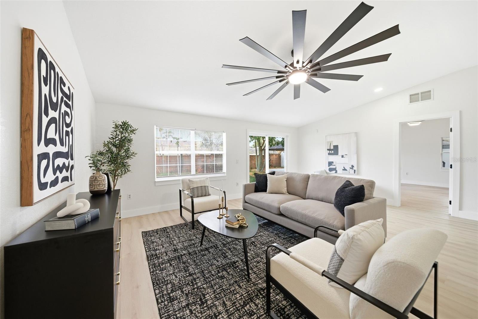 Image 18 of 42 For 4265 Conway Place Circle Circle