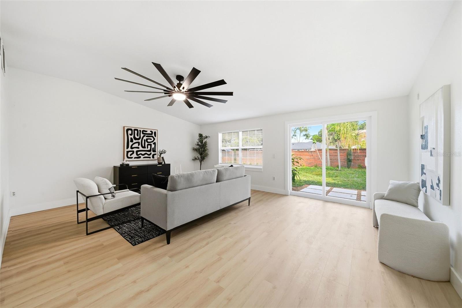 Image 19 of 42 For 4265 Conway Place Circle Circle