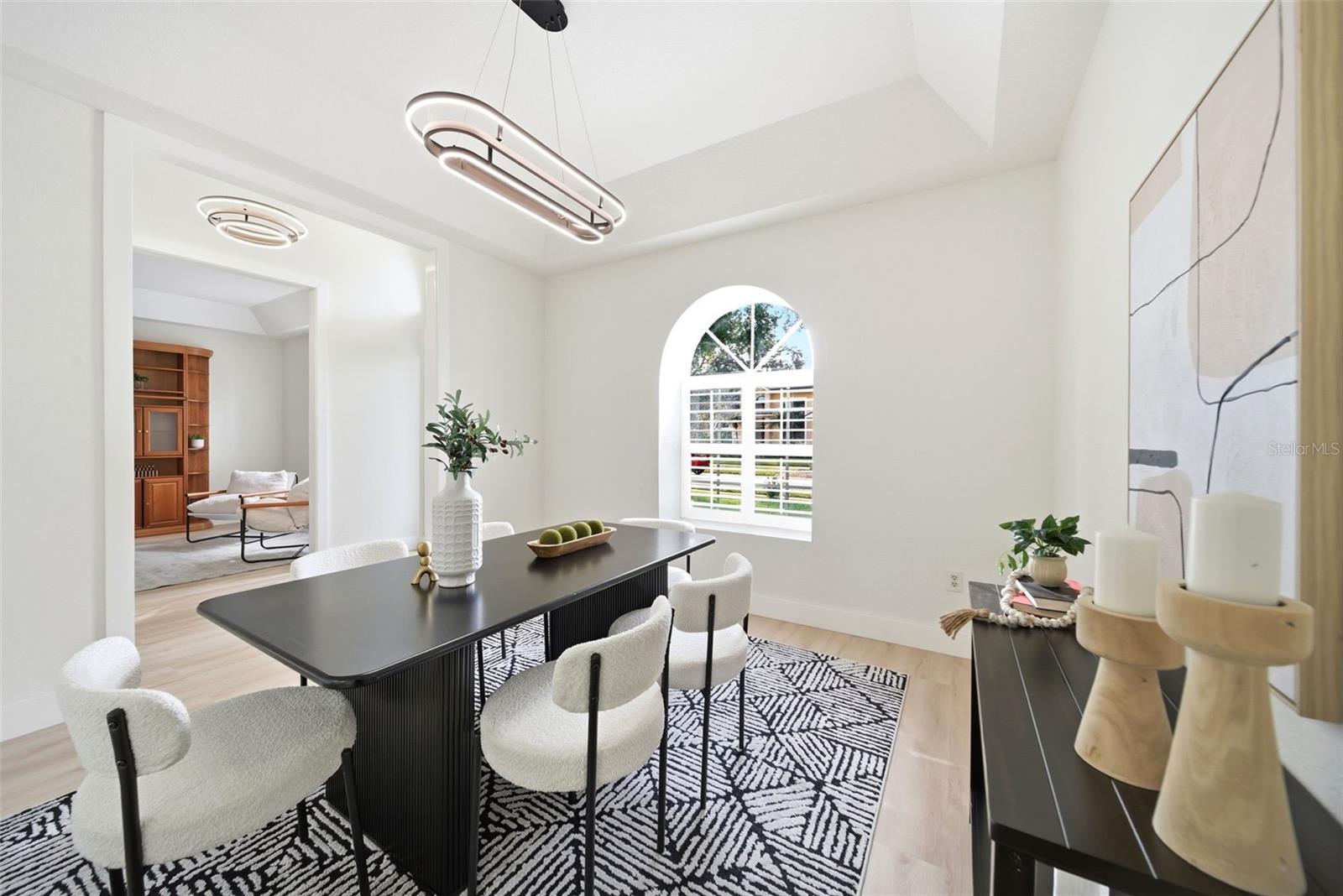 Image 7 of 42 For 4265 Conway Place Circle Circle